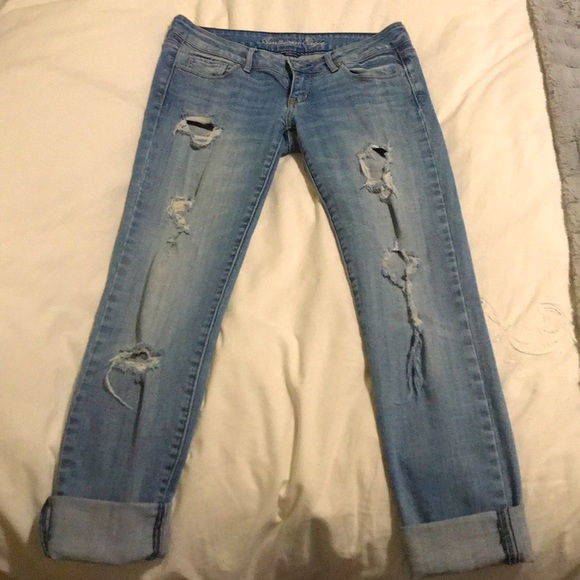 American Eagle Ripped Jeans - Picture 1 of 7